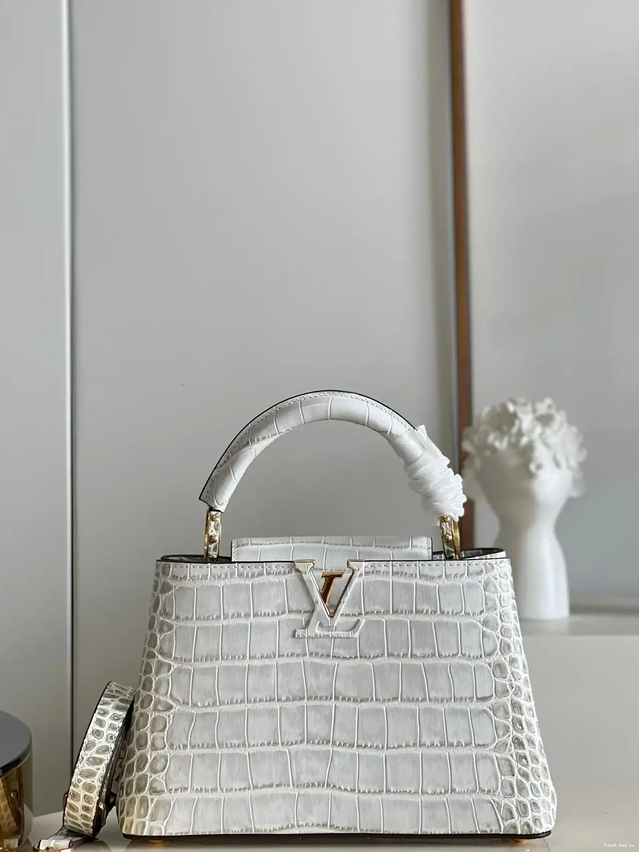BB CAPUCINES VUITTON LOUIS 0612
